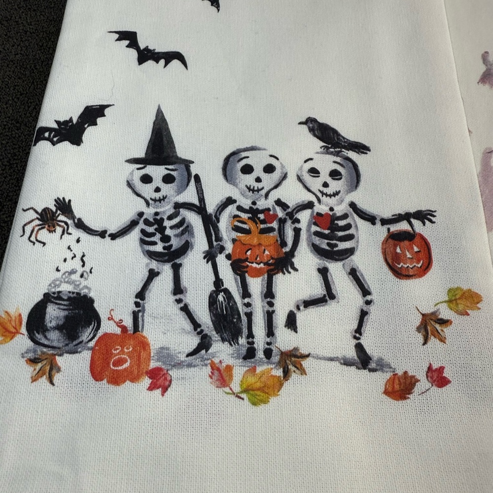 Pottery Barn Doug & Friends Cotton Kitchen Towels - Set of 2 - Picture 6 of 9